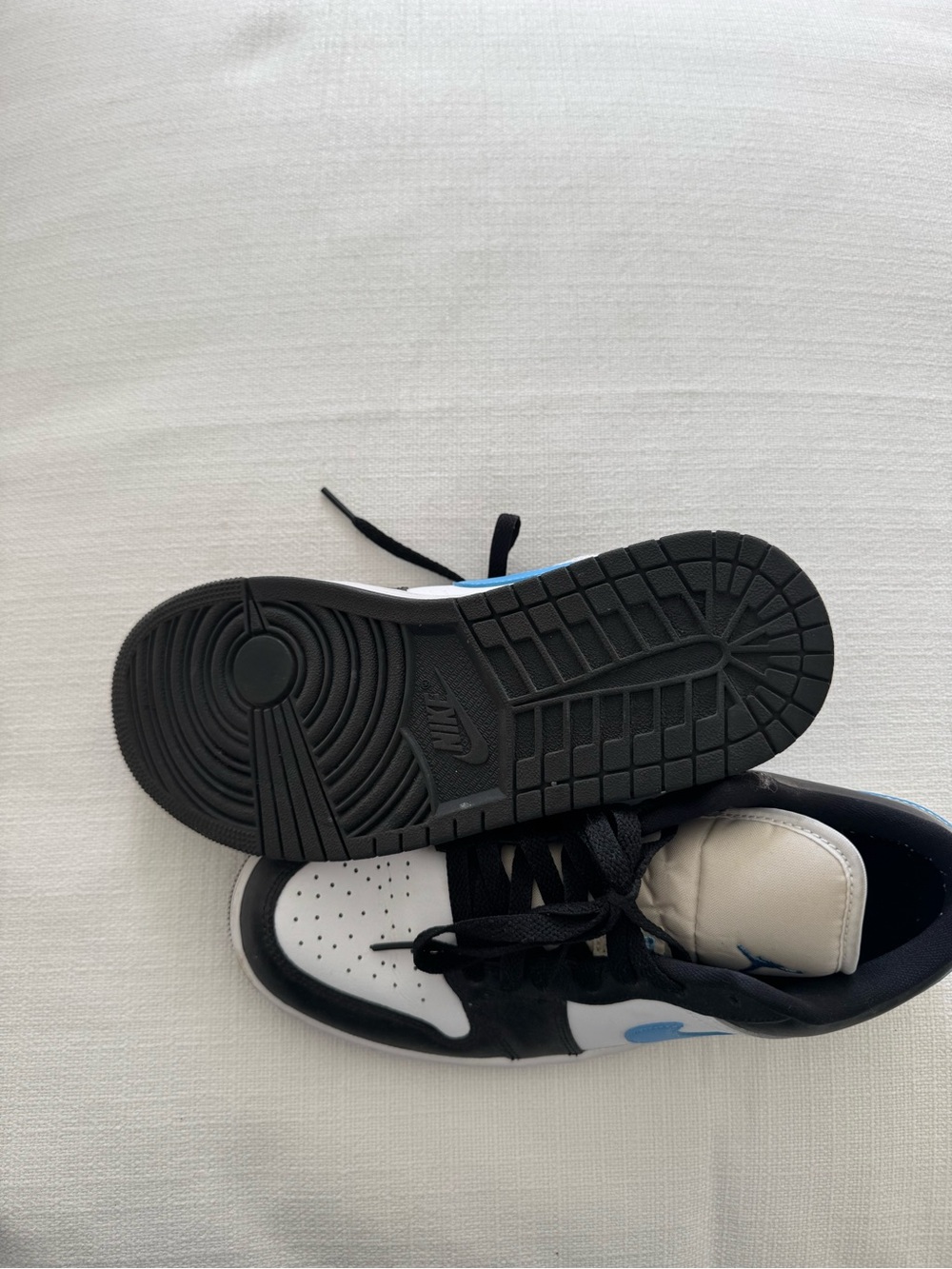 Nike Black, White & Light Blue Low-Top Sneakers